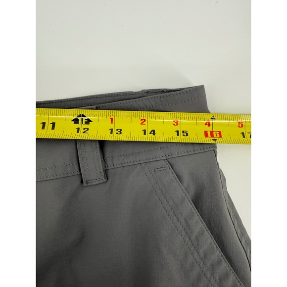 Eddie Bauer Women Gray Pocket Cargo Summer Trail Shorts Lightweight Size 8 - Picture 4 of 6